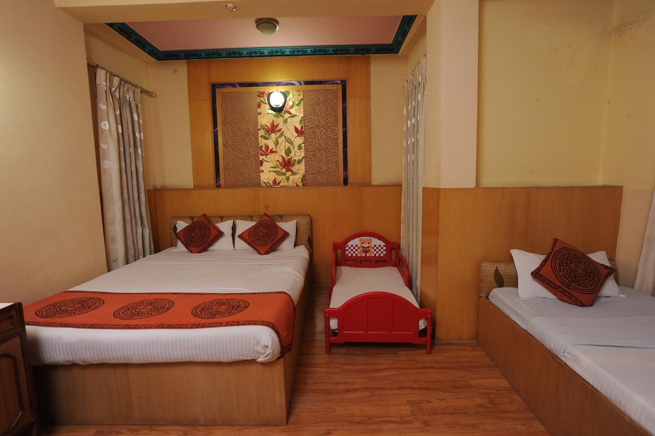 Acme Guest House Kathmandu Esterno foto