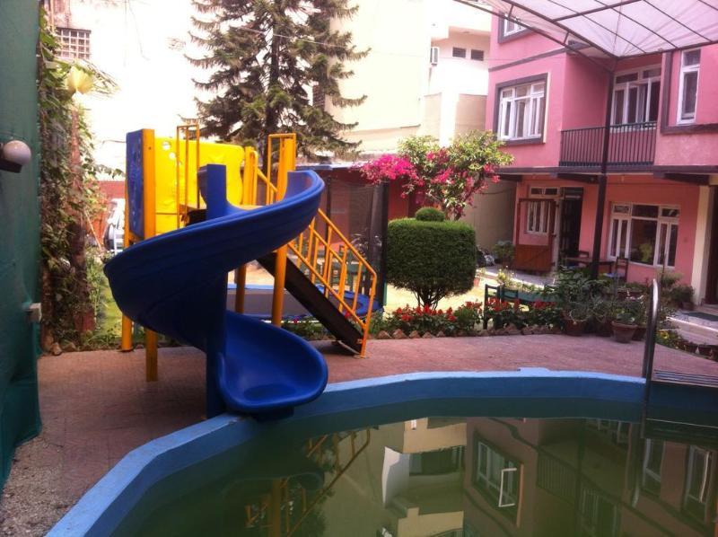 Acme Guest House Kathmandu Esterno foto