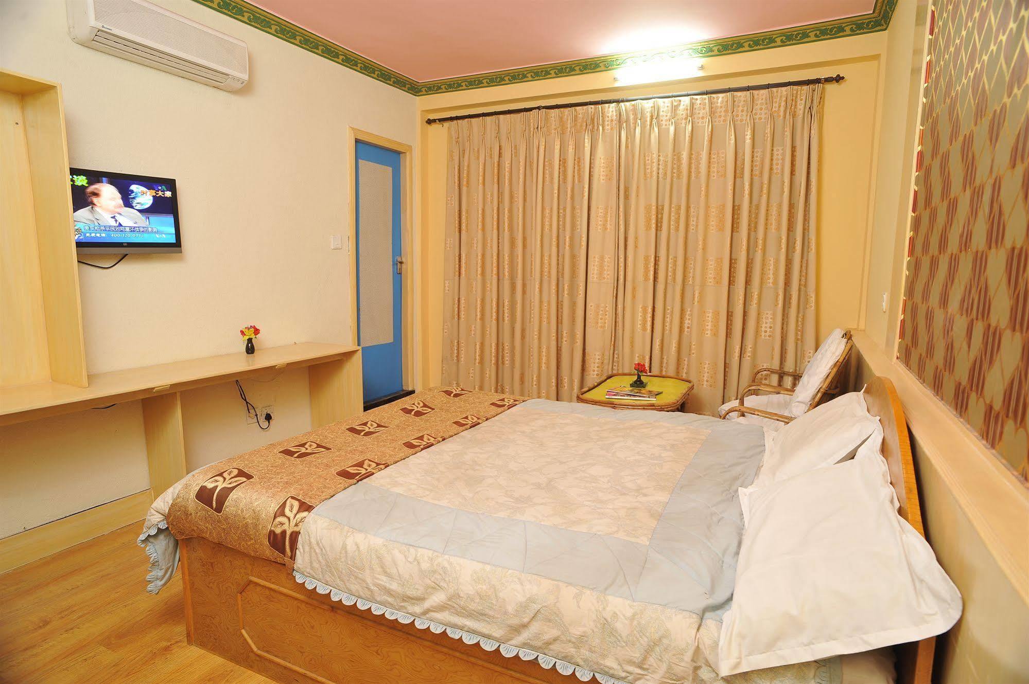 Acme Guest House Kathmandu Esterno foto