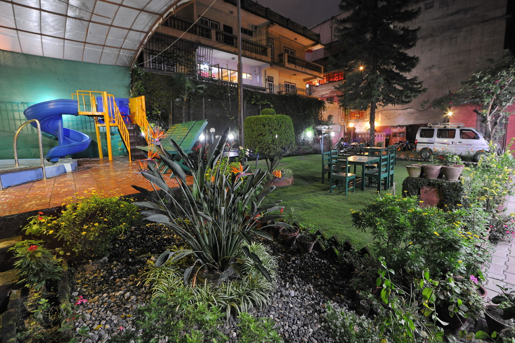 Acme Guest House Kathmandu Esterno foto
