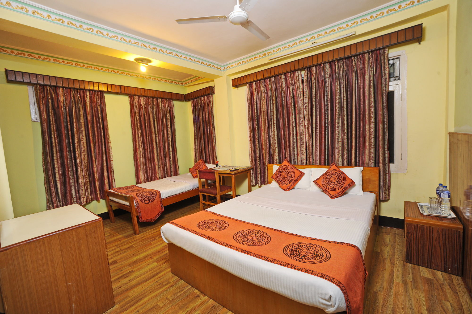Acme Guest House Kathmandu Esterno foto