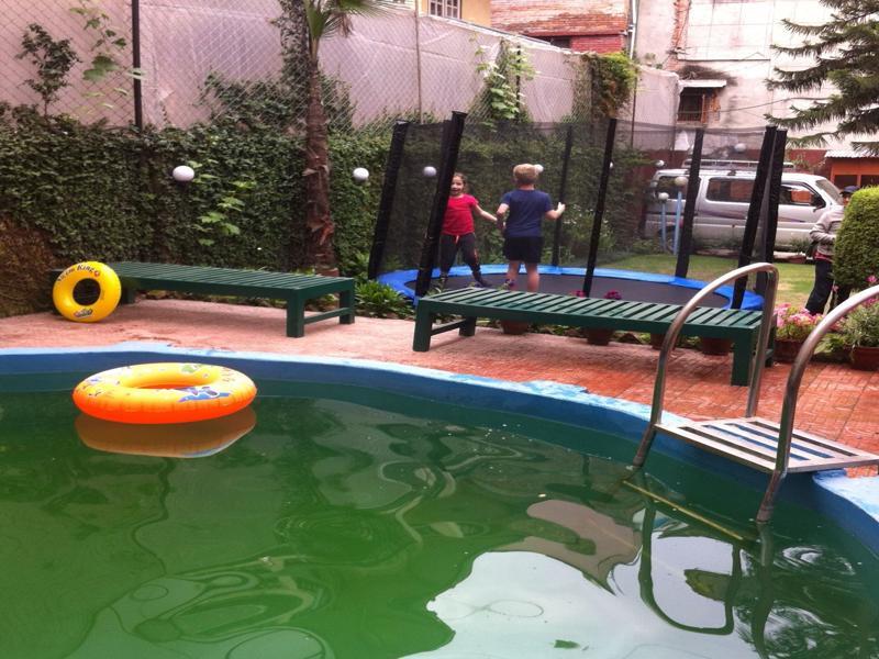 Acme Guest House Kathmandu Esterno foto
